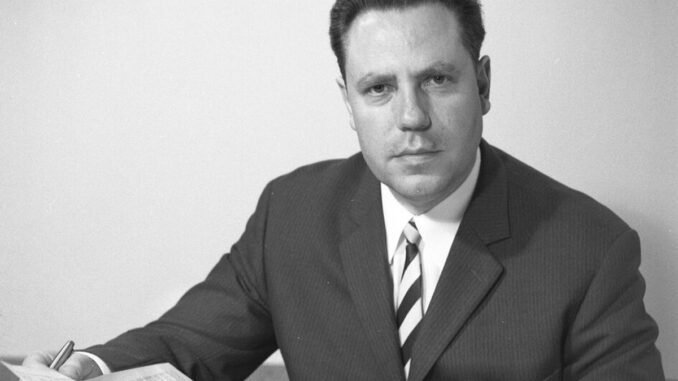 Ehemaliger Wiesbadener Oberbürgermeister Rudi Schmitt im Alter von 98 Jahren gestorben Ehemaliger Wiesbadener Oberbürgermeister Rudi Schmitt im Alter von 98 Jahren gestorben