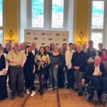 Inklusive Kunstinitiative in Wiesbaden startet mit Tandemprojekten und Auktion