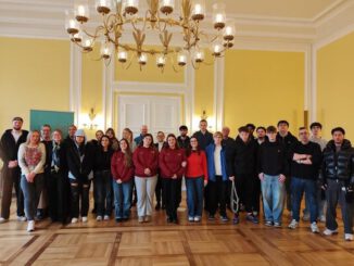 Jugendliche aus Deutschland, Slowenien und Portugal präsentieren Medienprojekte im Wiesbadener Rathaus