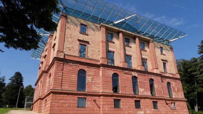 Parforcehörner und Bläser eröffnen das Jahr im Jagdschloss Platte Parforcehörner und Bläser eröffnen das Jahr im Jagdschloss Platte