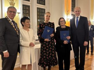 Russische Aktivistinnen mit Ludwig Beck Preis geehrt, zwei Wiesbadener für mutiges Eingreifen ausgezeichnet