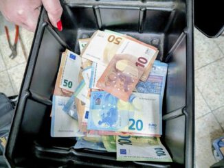 Wiesbaden nimmt rund 40 illegale Glücksspielgeräte in Besitz und leitet steuerliche Ermittlungen ein